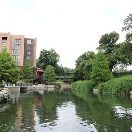 Spectacular 3 Bedroom Plus 2 And A Half Ba Apt Near Downtown San Antonio Zewnętrze zdjęcie