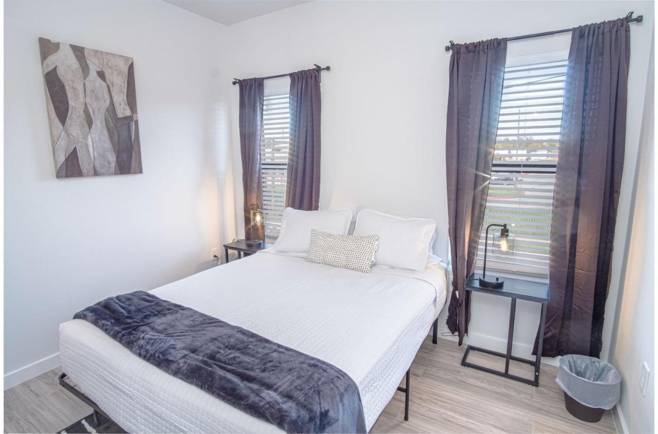 Spectacular 3 Bedroom Plus 2 And A Half Ba Apt Near Downtown San Antonio Zewnętrze zdjęcie